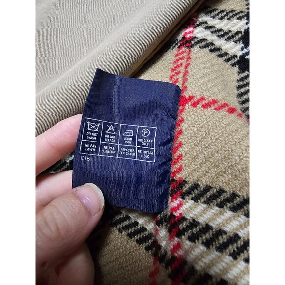 Vintage Burberrys London Burberry trench coat wool liner and collar size 50 reg - Picture 13 of 16